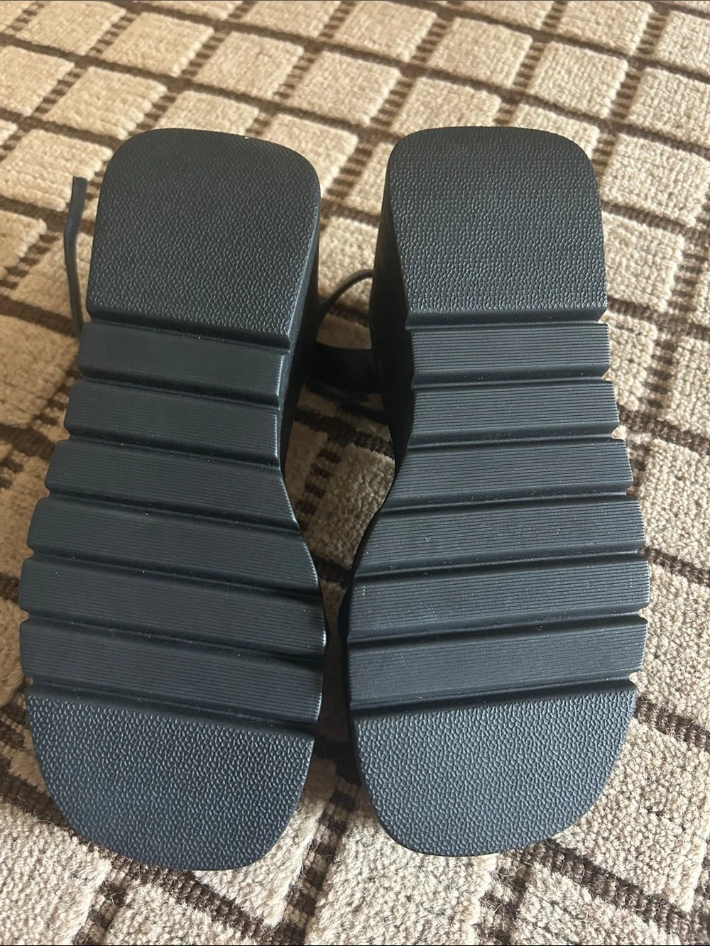 Steve Madden chunky platform